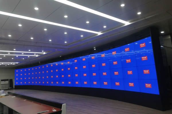 LCD拼接屏與LED顯示屏的區(qū)別有哪些，該如何選擇？