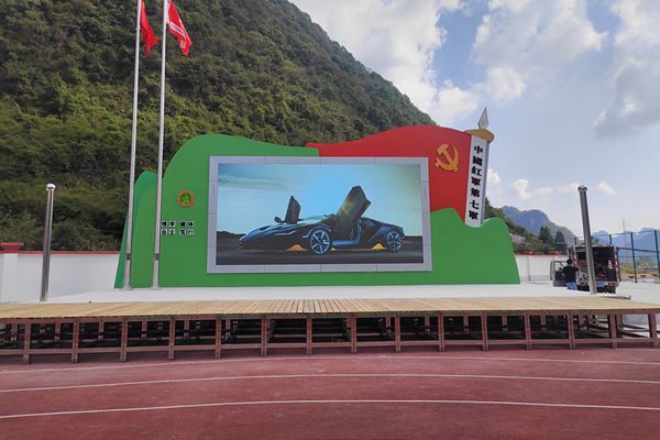 校園歌手大賽LED顯示屏做多大合適？